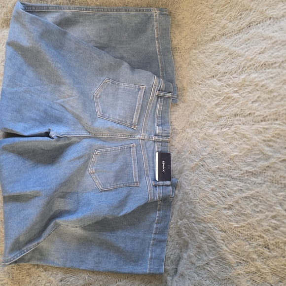 SPANX Wide Leg Cropped Jeans in Light Blue Wash - Picture 4 of 5
